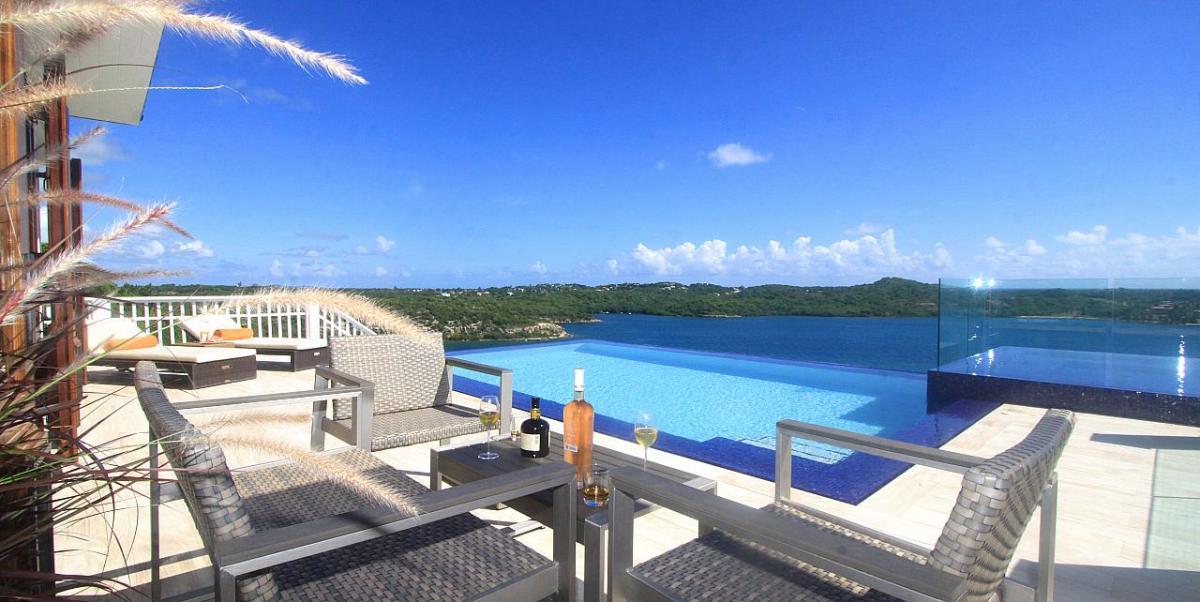 Easter villas in Antigua