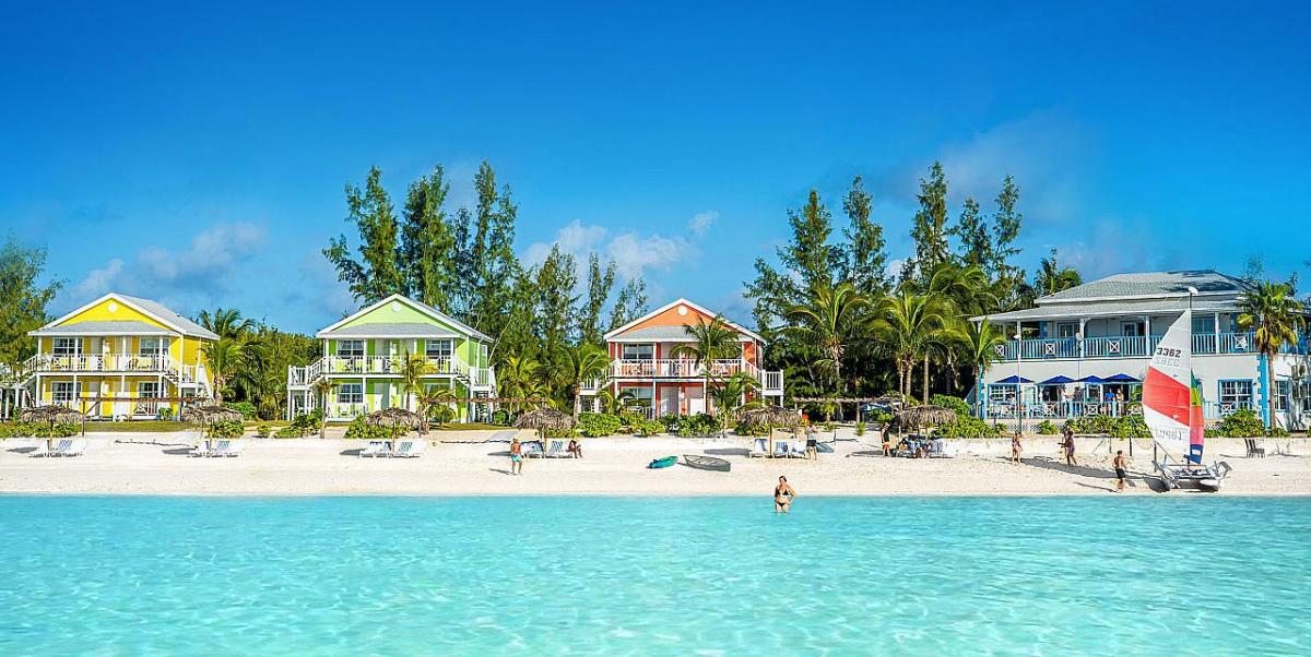 Christmas villas in the Bahamas