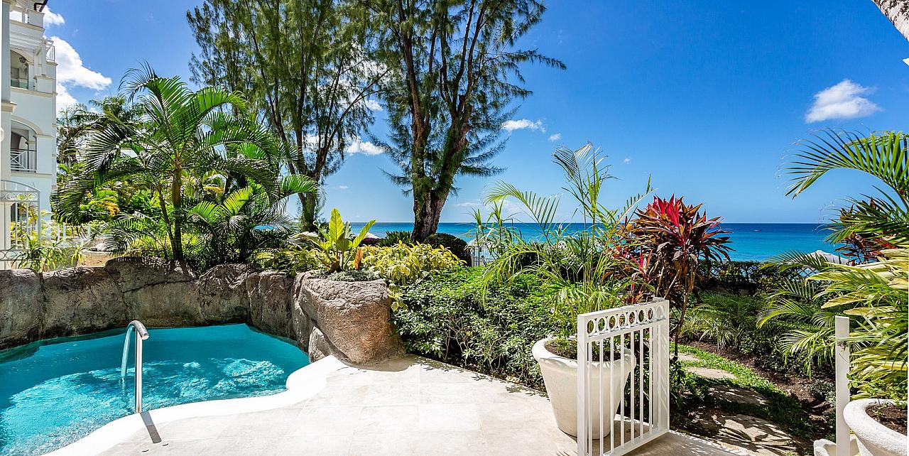 The Palms Old Trees - 3 bedroom beachfront apartment Barbados 